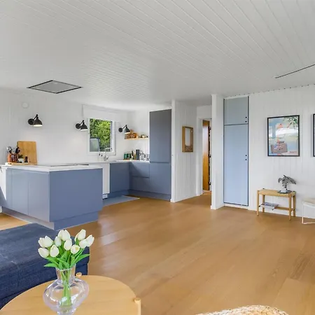 Hubertina - 75m From The Sea By Interhome بيت للعطل *