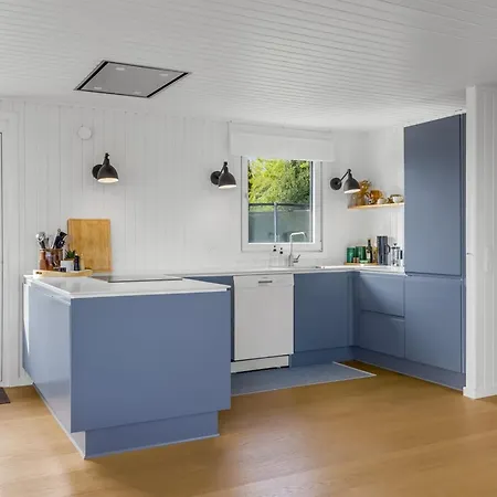 Hubertina - 75m From The Sea By Interhome Feriehus Hejls